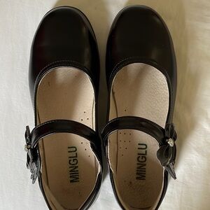 Black dress flats - girls